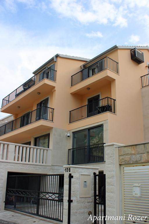Apartments Rozer โกตอร์ ภายนอก รูปภาพ